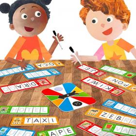 Attività educativa con Il Giocalettere Headu per bambini che imparano l'alfabeto e la scrittura giocando